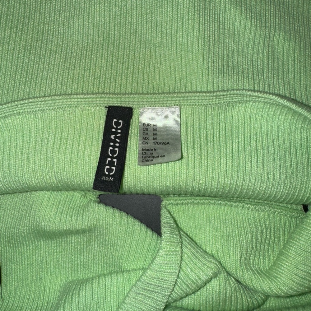 Green Ribbed Dress - Picture 2 of 3